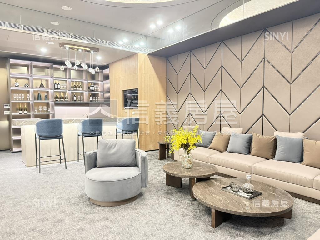 五甲聯上ＭＥ悅景觀屋車位房屋室內格局與周邊環境