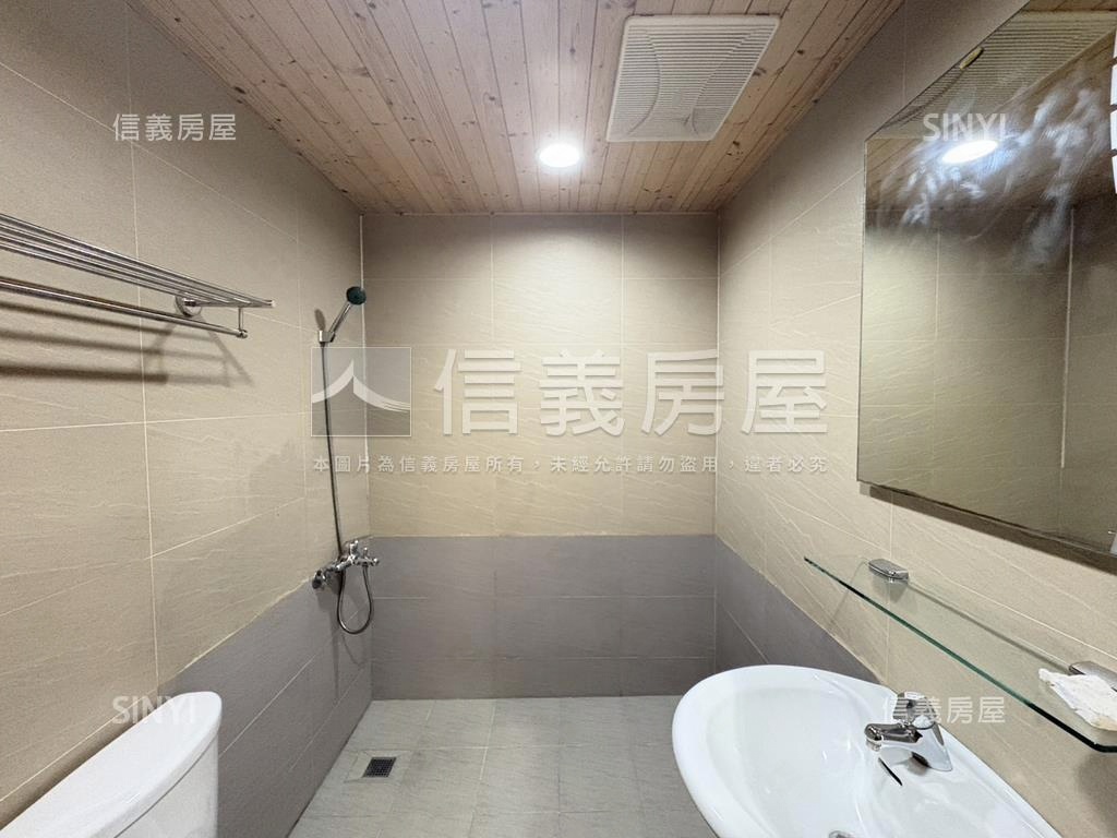 近北醫電梯華廈二房房屋室內格局與周邊環境