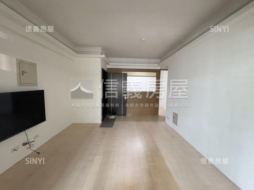近北醫電梯華廈二房房屋室內格局與周邊環境