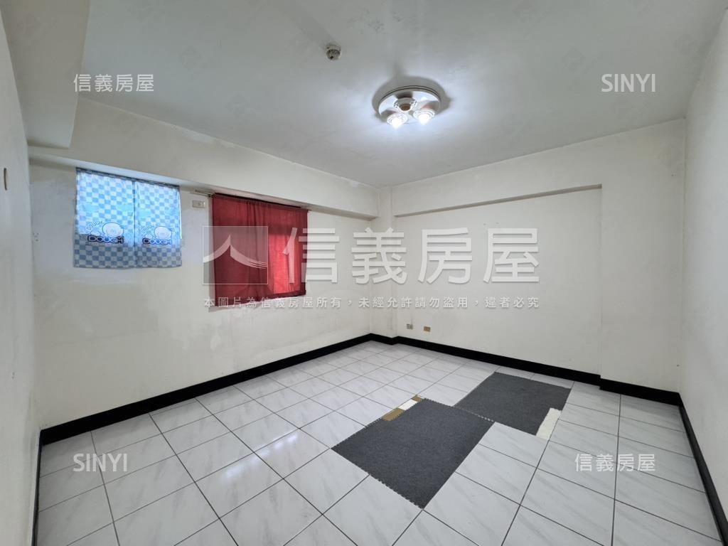 香格里拉採光美三房房屋室內格局與周邊環境