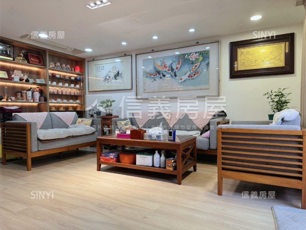 一卡皮箱美妝景觀房房屋室內格局與周邊環境