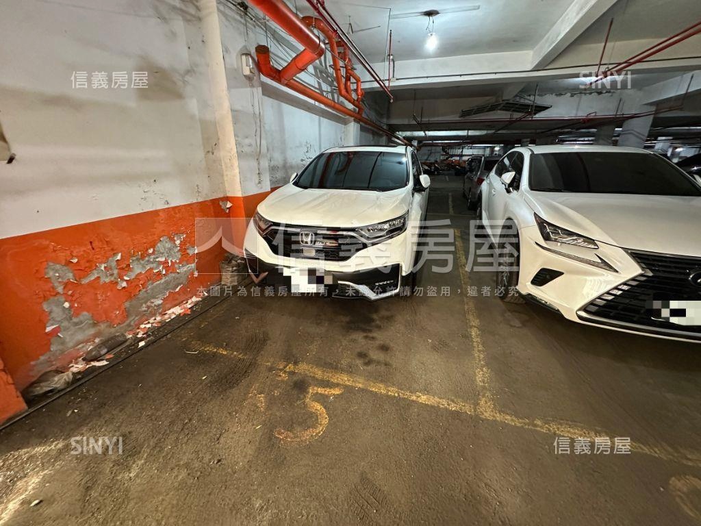 金賀稀少釋出８５號車位房屋室內格局與周邊環境