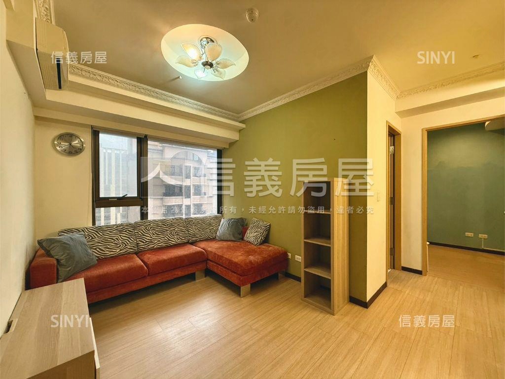 專任！公園首席兩房車位房屋室內格局與周邊環境