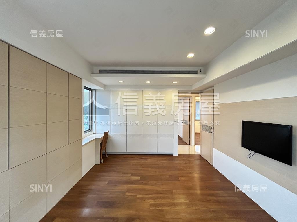 士北科宏盛帝璽高樓景觀戶房屋室內格局與周邊環境