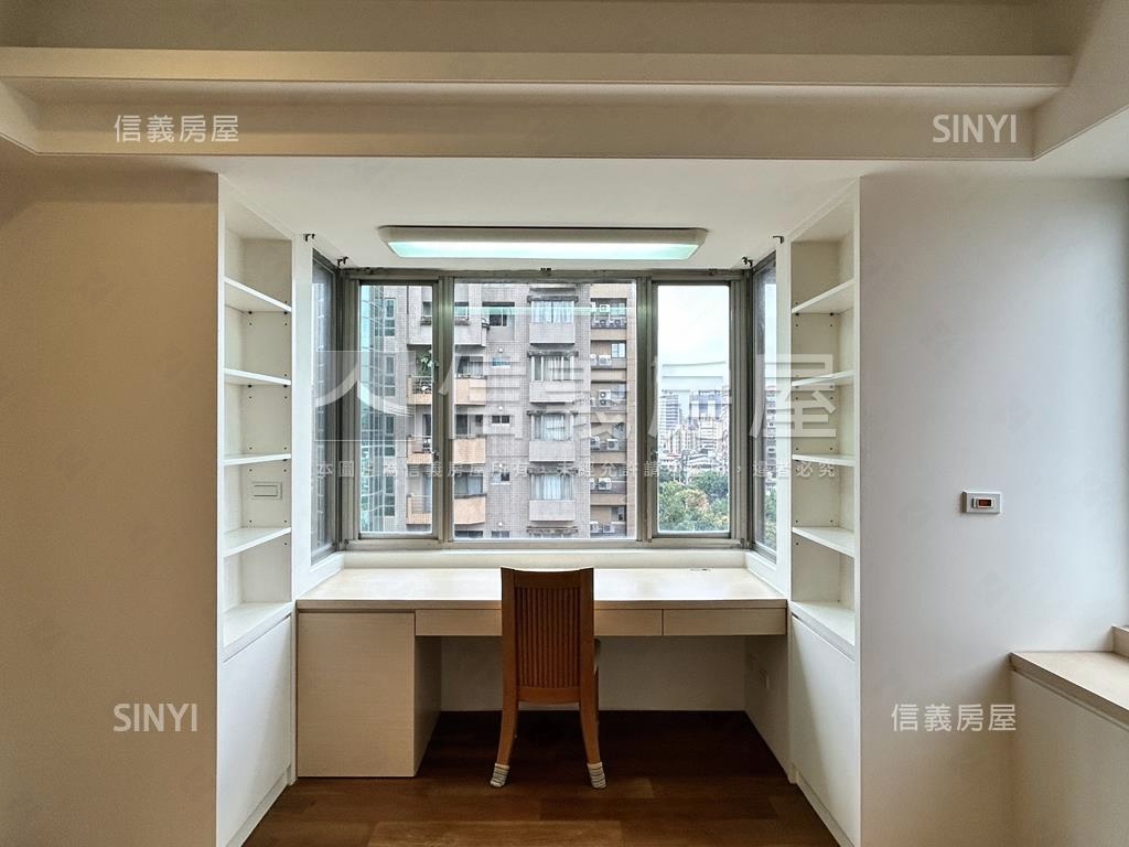 士北科宏盛帝璽高樓景觀戶房屋室內格局與周邊環境