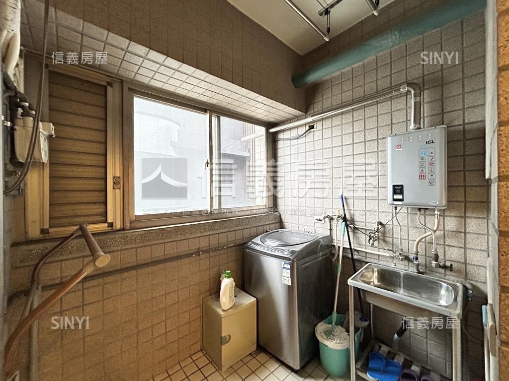 士北科宏盛帝璽高樓景觀戶房屋室內格局與周邊環境