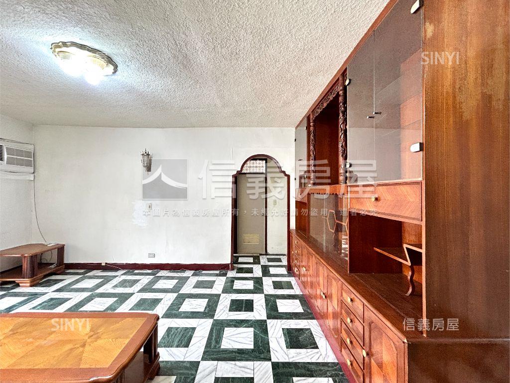 仁愛公園靜巷公寓三樓房屋室內格局與周邊環境