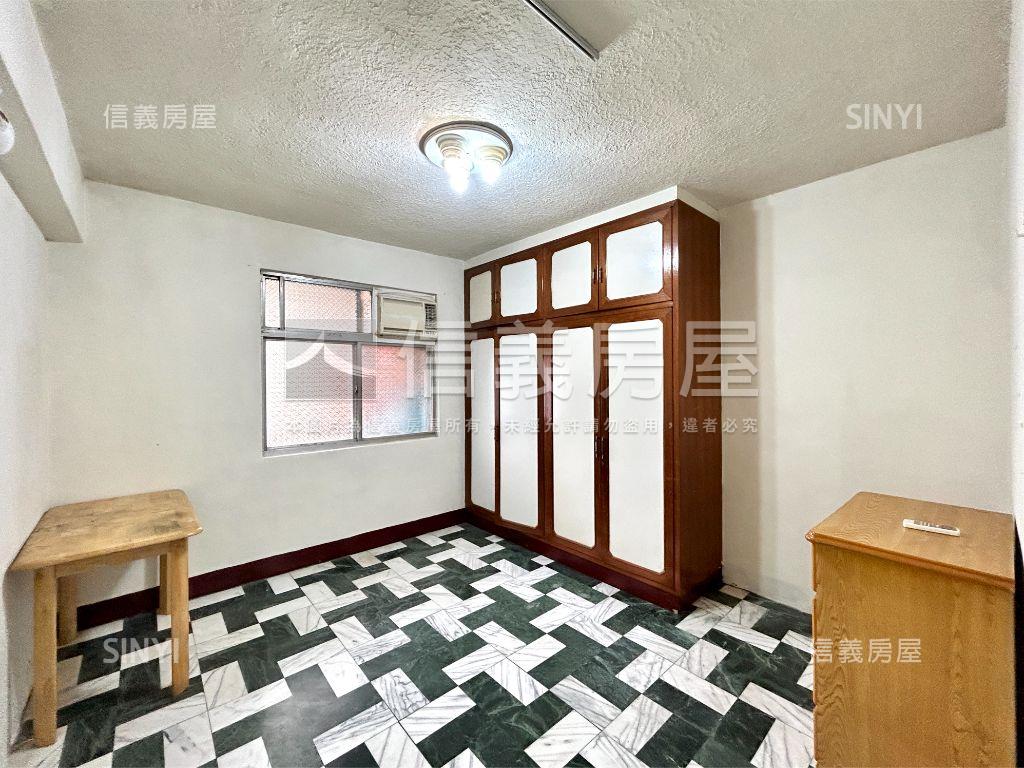 仁愛公園靜巷公寓三樓房屋室內格局與周邊環境