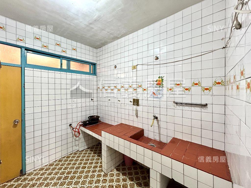 仁愛公園靜巷公寓三樓房屋室內格局與周邊環境