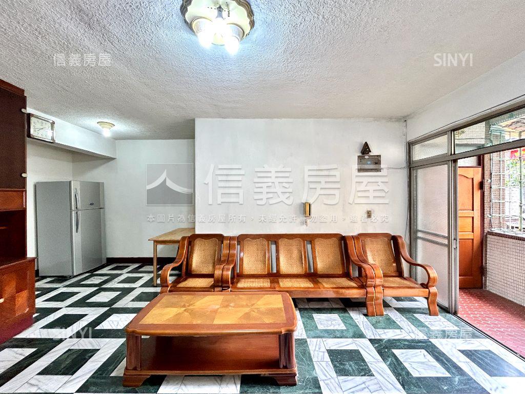 仁愛公園靜巷公寓三樓房屋室內格局與周邊環境