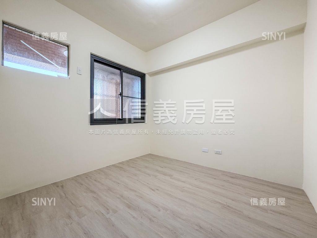 河堤陽台進出美三房房屋室內格局與周邊環境