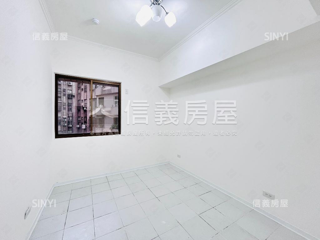 未來捷運Ｇ１０站經典兩房房屋室內格局與周邊環境