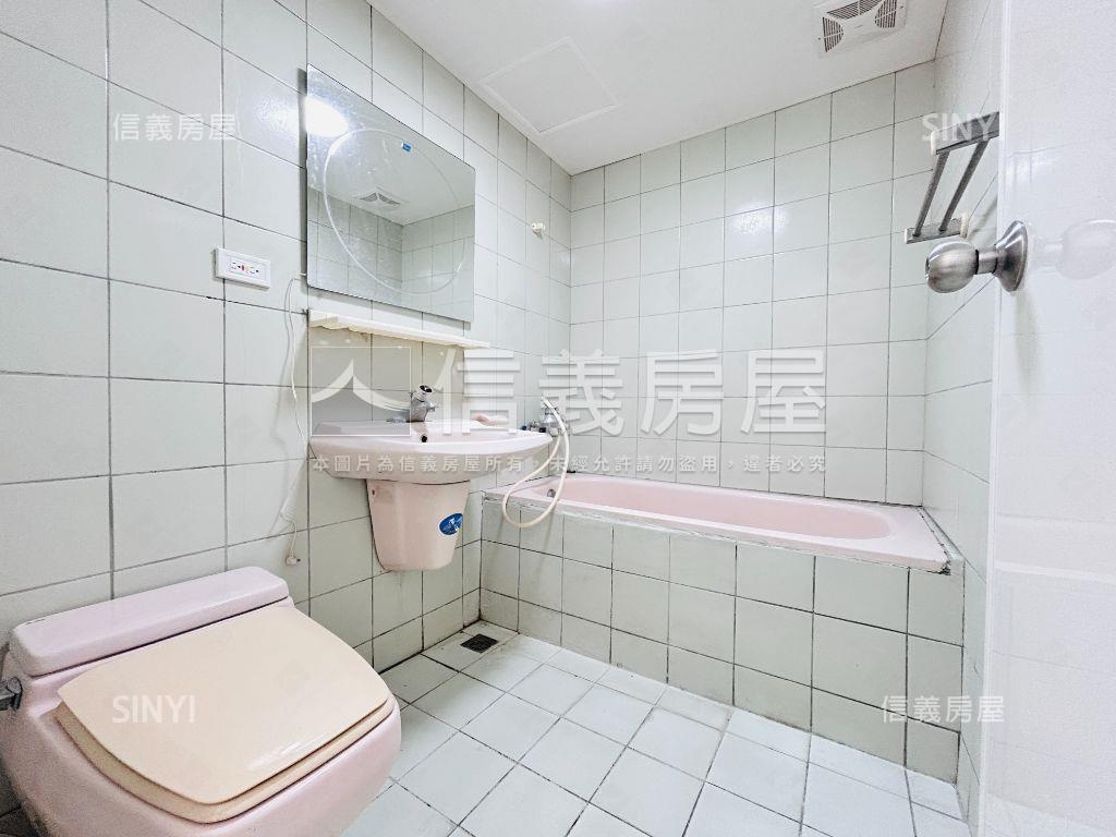 未來捷運Ｇ１０站經典兩房房屋室內格局與周邊環境