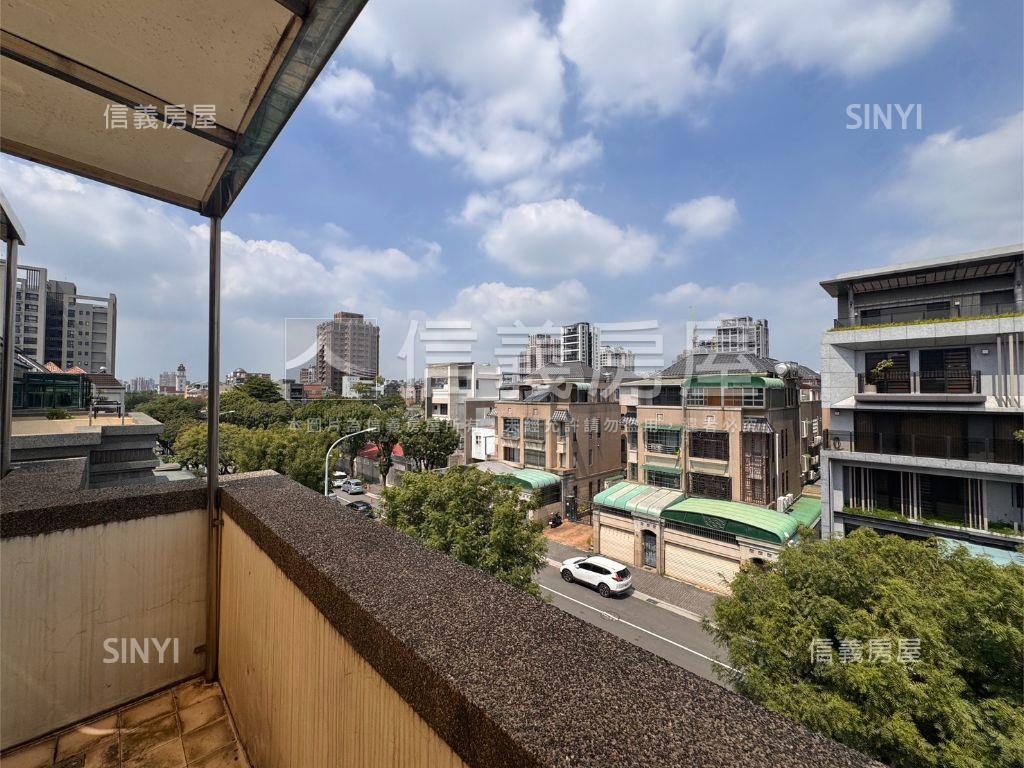 獨家近公園臨路美透天房屋室內格局與周邊環境