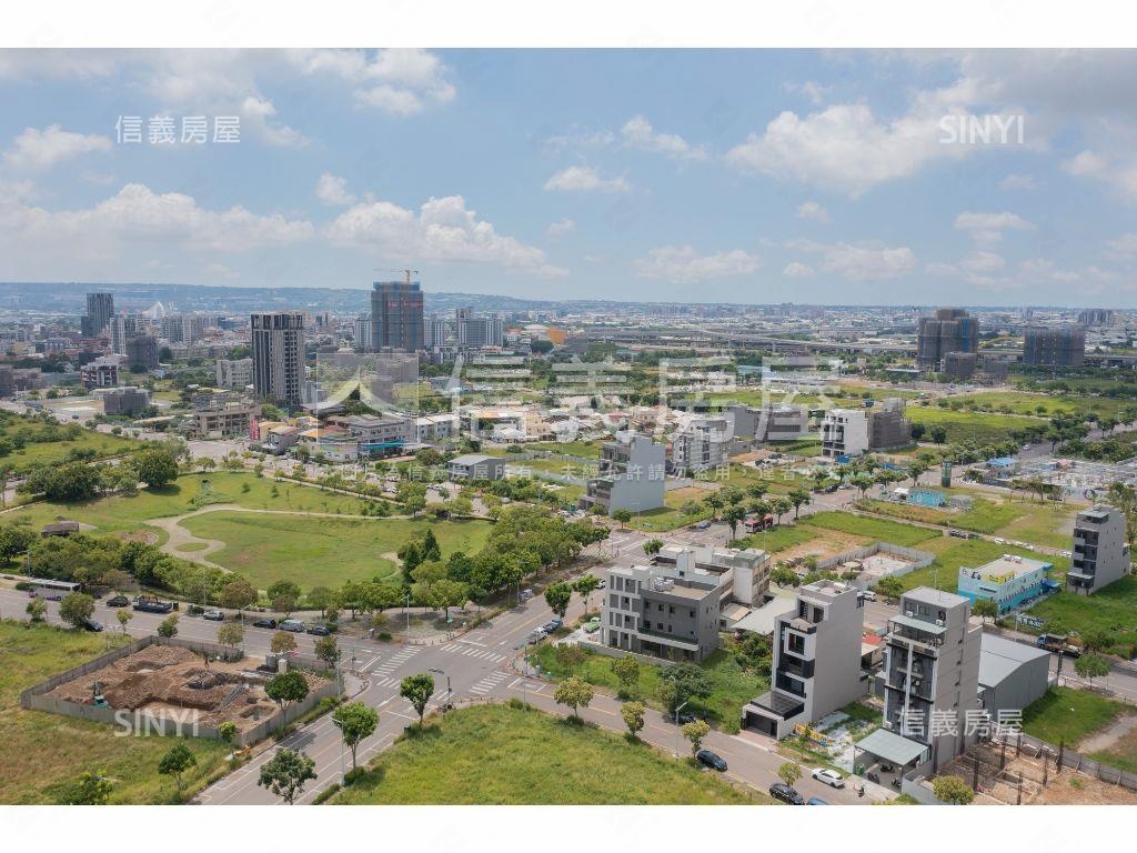 近四張犁十四期重劃土地房屋室內格局與周邊環境