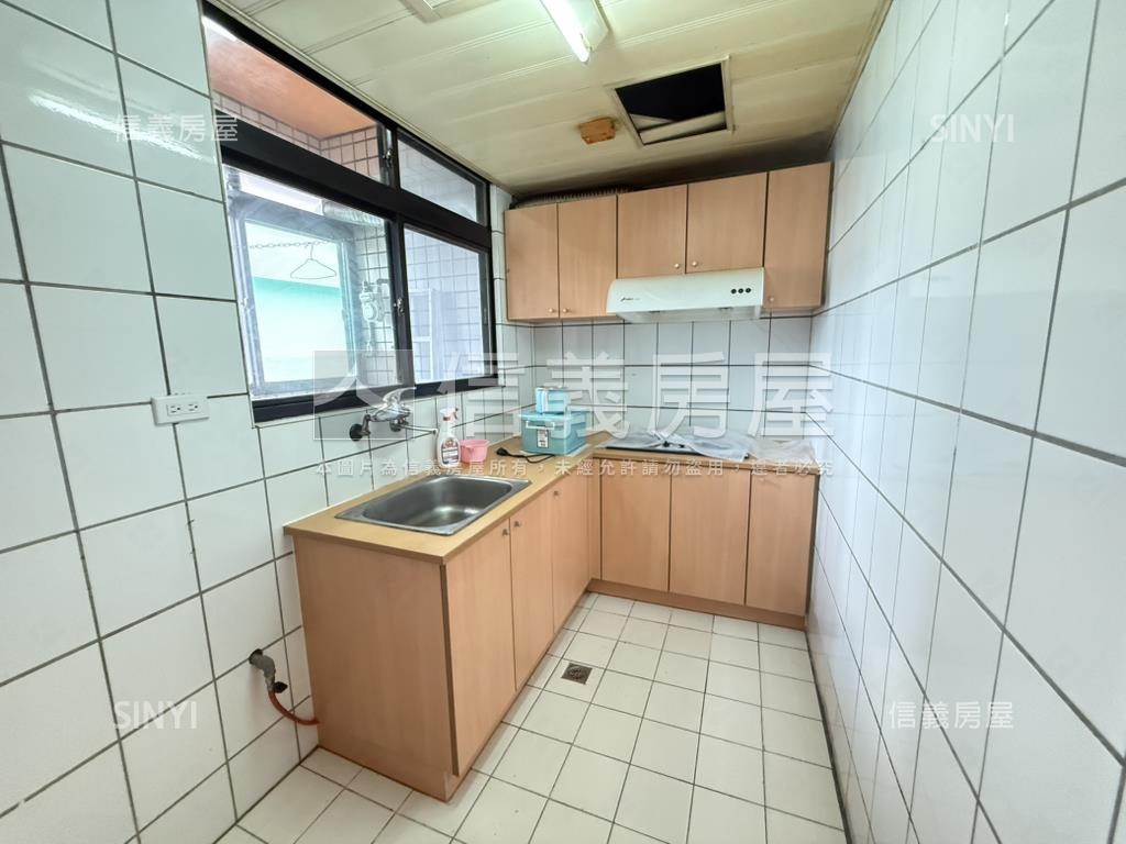 學區旁的大三房房屋室內格局與周邊環境