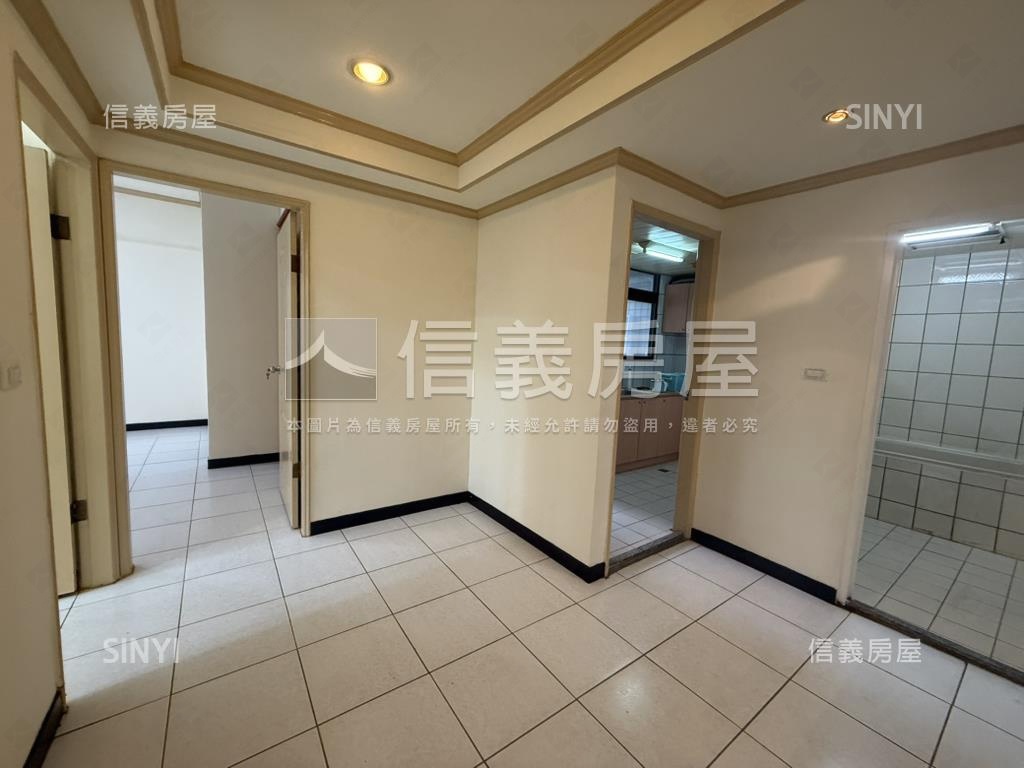 學區旁的大三房房屋室內格局與周邊環境