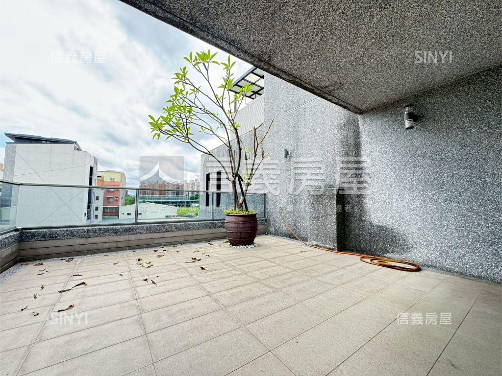 鼎金浮島｜大地坪庭園豪墅房屋室內格局與周邊環境