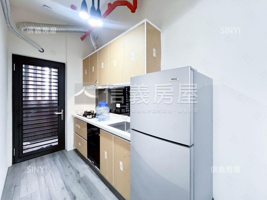 近１４期崇德薈三房平車讚房屋室內格局與周邊環境