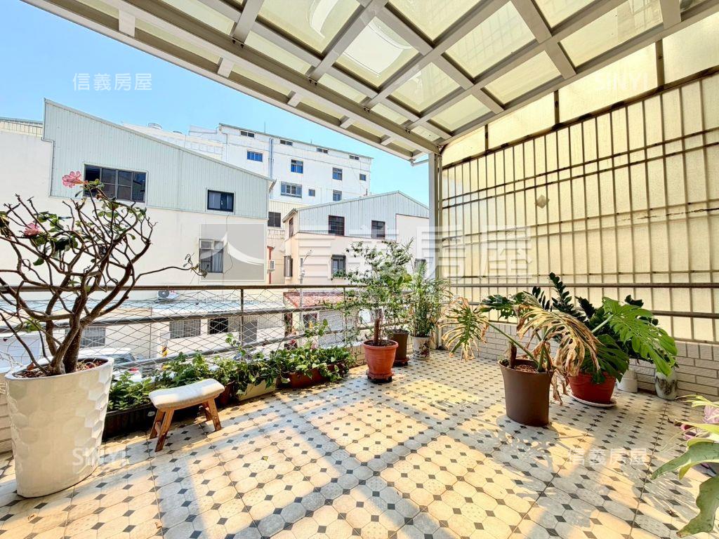 間間有陽台•大港稀有店住房屋室內格局與周邊環境