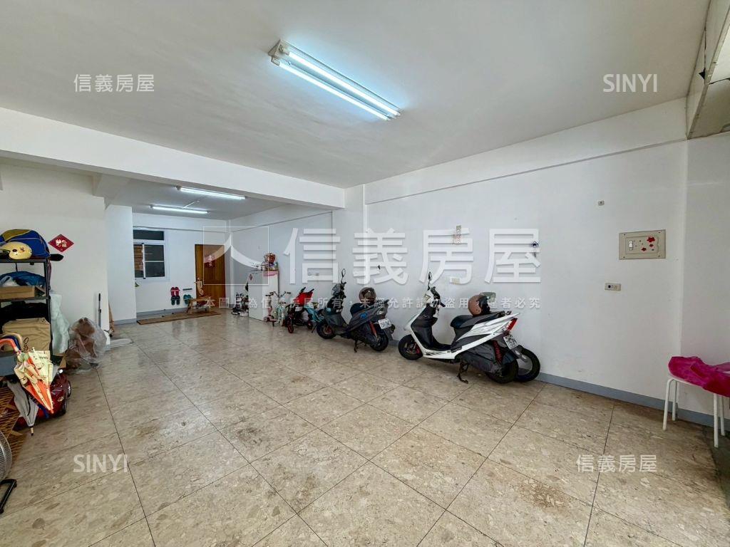 間間有陽台•大港稀有店住房屋室內格局與周邊環境