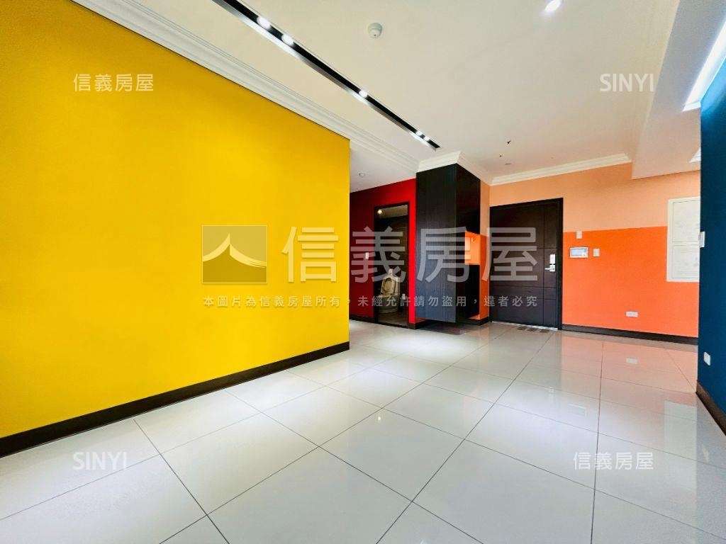 宏盛溪景彩色世界讚房屋室內格局與周邊環境