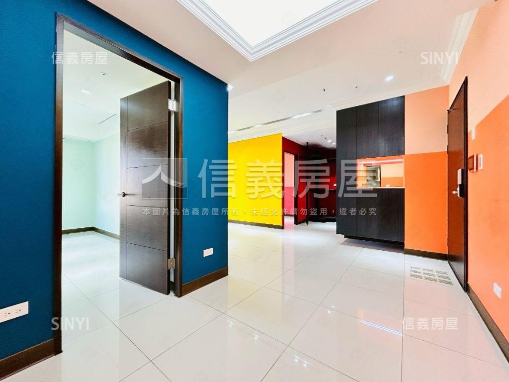 宏盛溪景彩色世界讚房屋室內格局與周邊環境