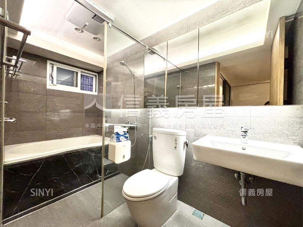 劍橋３＋１美邸附車位房屋室內格局與周邊環境