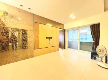 劍橋３＋１美邸附車位