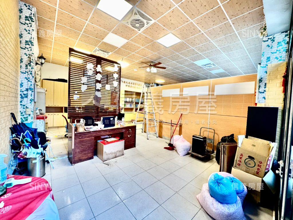 大面寬約４２米純一樓店面房屋室內格局與周邊環境