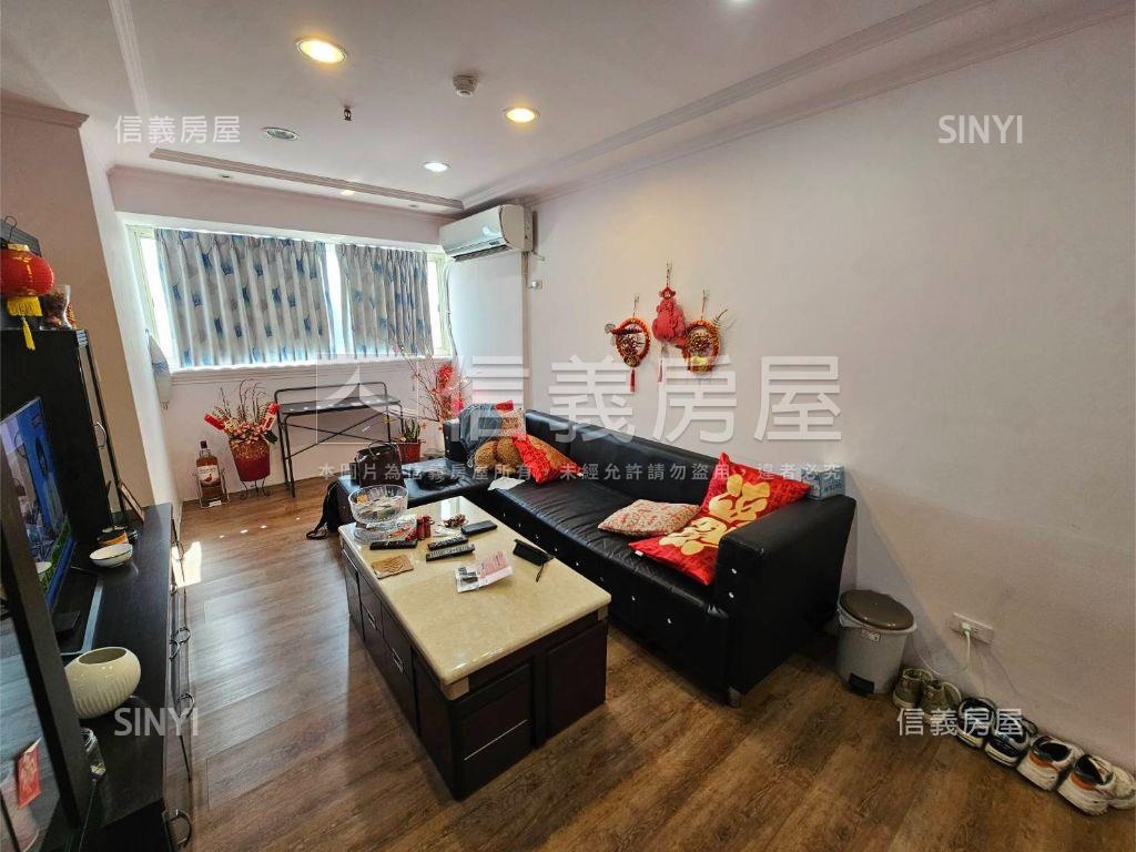 摩天鎮精美小資２房房屋室內格局與周邊環境