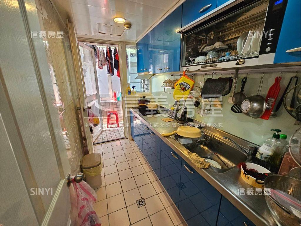 摩天鎮精美小資２房房屋室內格局與周邊環境