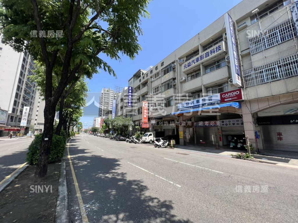 五權西路四層臨路透天Ａ房屋室內格局與周邊環境