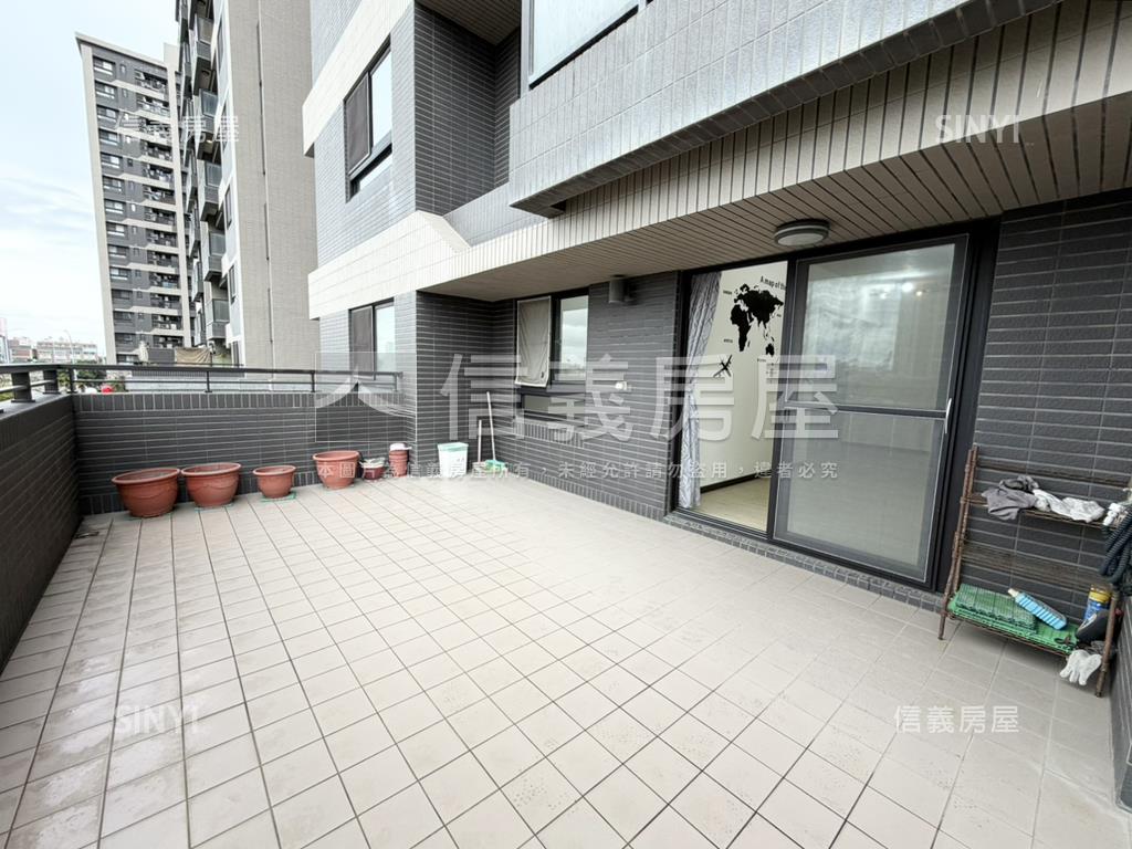 信義專任遠雄三房平車露臺房屋室內格局與周邊環境