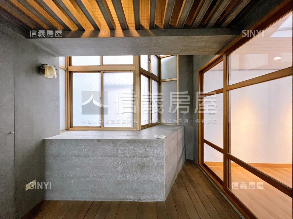 永平捷運百貨學區電梯三房房屋室內格局與周邊環境