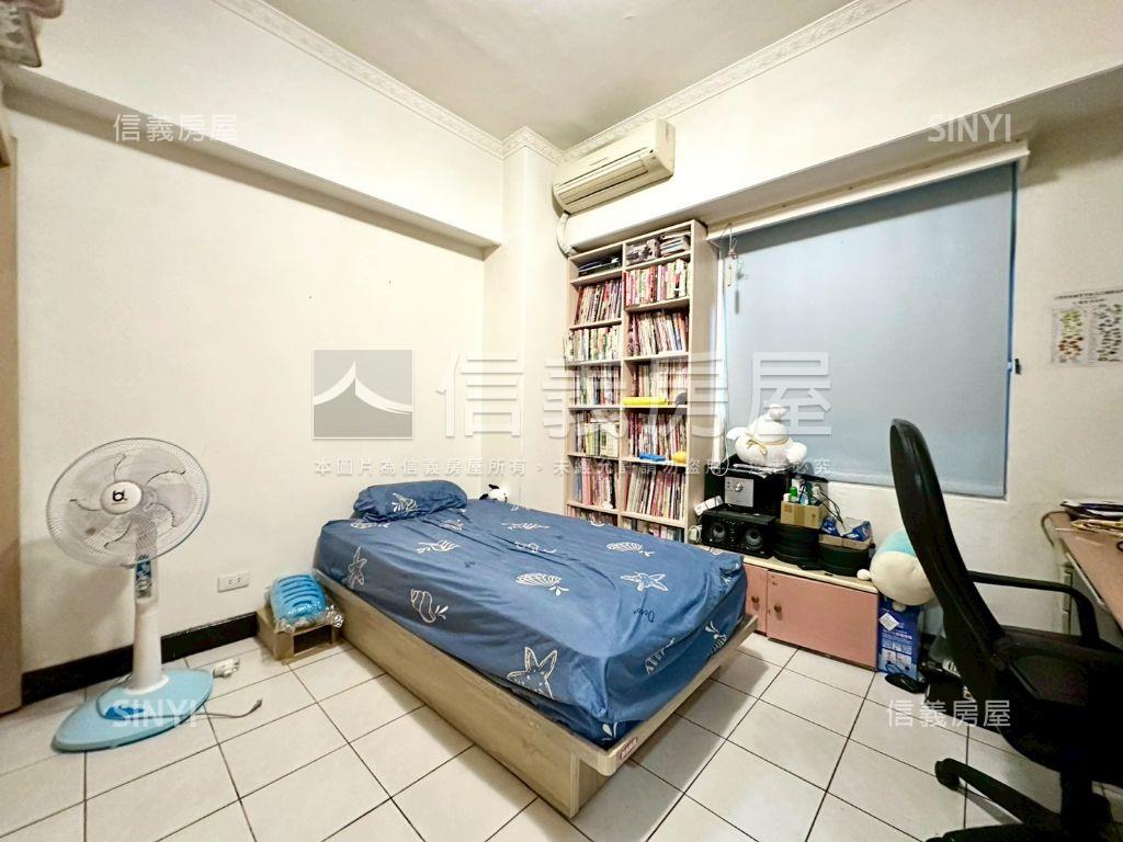 雅典王朝Ｂ區四房坡平房屋室內格局與周邊環境