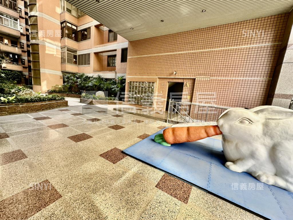 君臨天下特殊格局Ｂ房屋室內格局與周邊環境