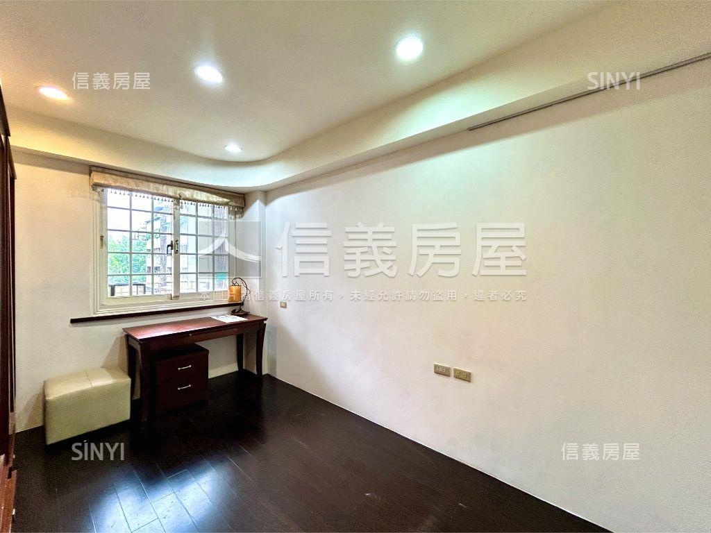 中正國中４房美寓房屋室內格局與周邊環境