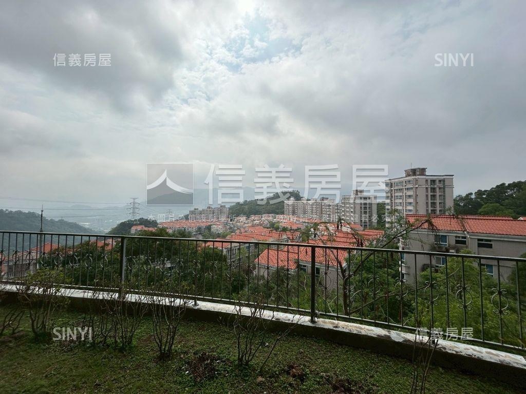 綠灣邊間有景觀房屋室內格局與周邊環境