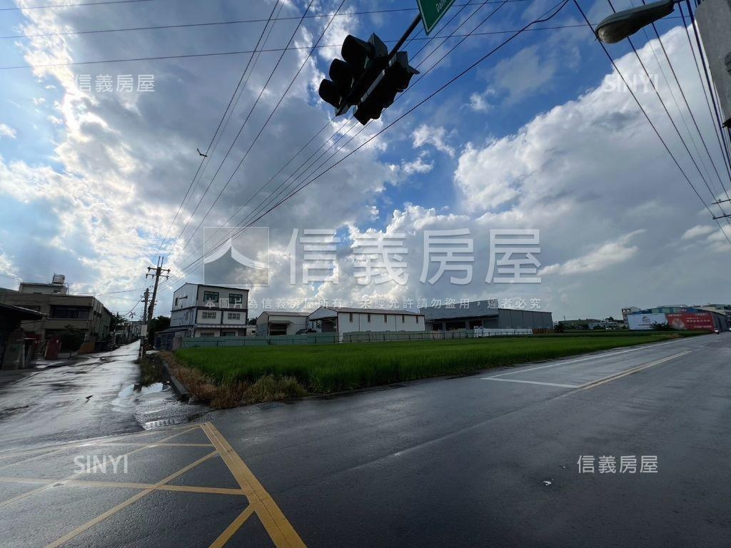 大雅方正臨路角地房屋室內格局與周邊環境