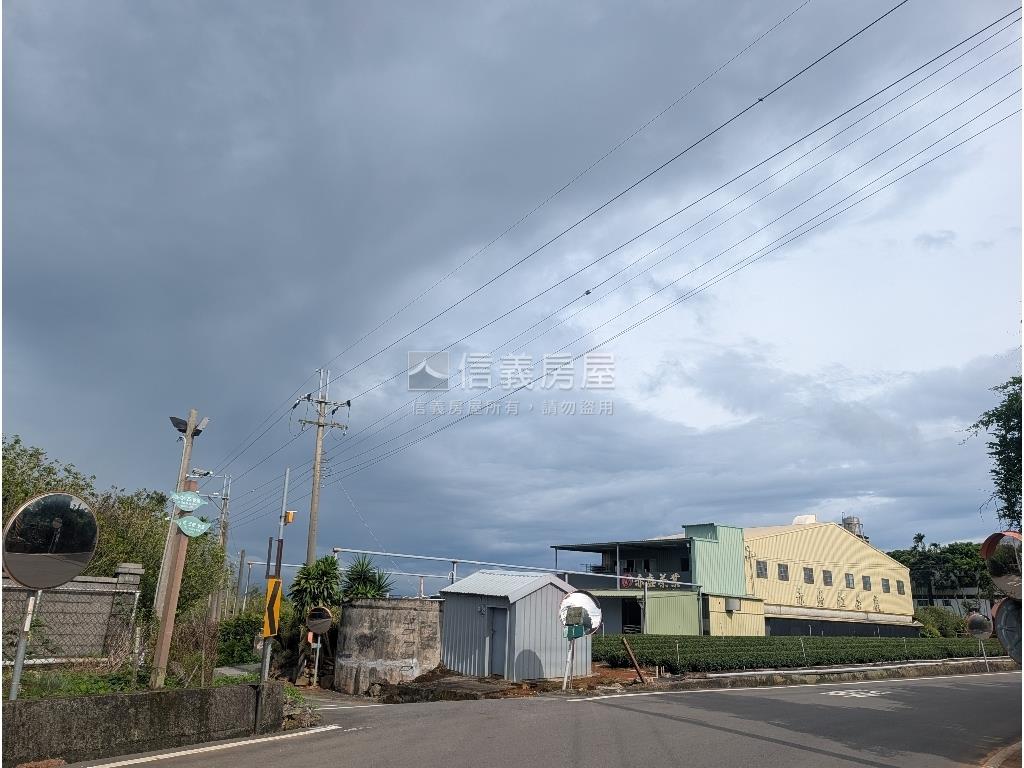 名間南松嶺段方正農地房屋室內格局與周邊環境