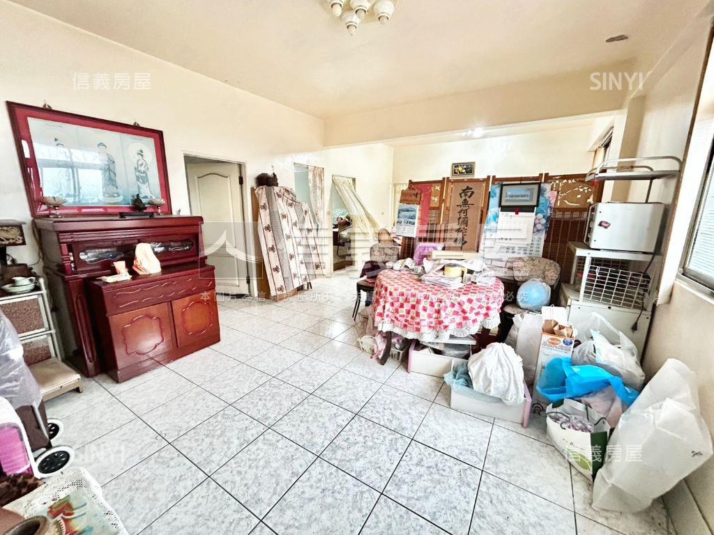 吉售三樓低總價公寓房屋室內格局與周邊環境