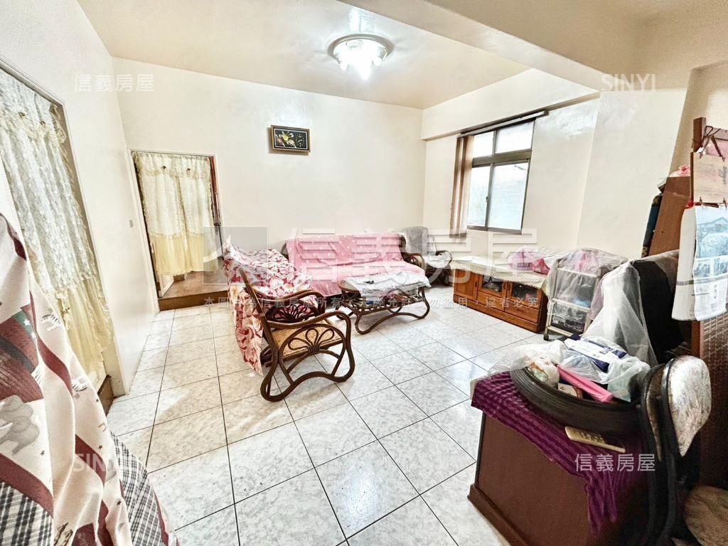 吉售三樓低總價公寓房屋室內格局與周邊環境