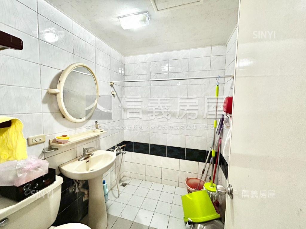 吉售三樓低總價公寓房屋室內格局與周邊環境