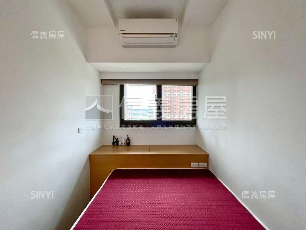 精裝低總價高樓兩房車位房屋室內格局與周邊環境
