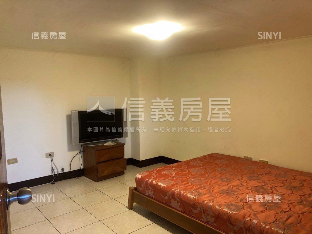 巨蛋成家大空間房屋室內格局與周邊環境