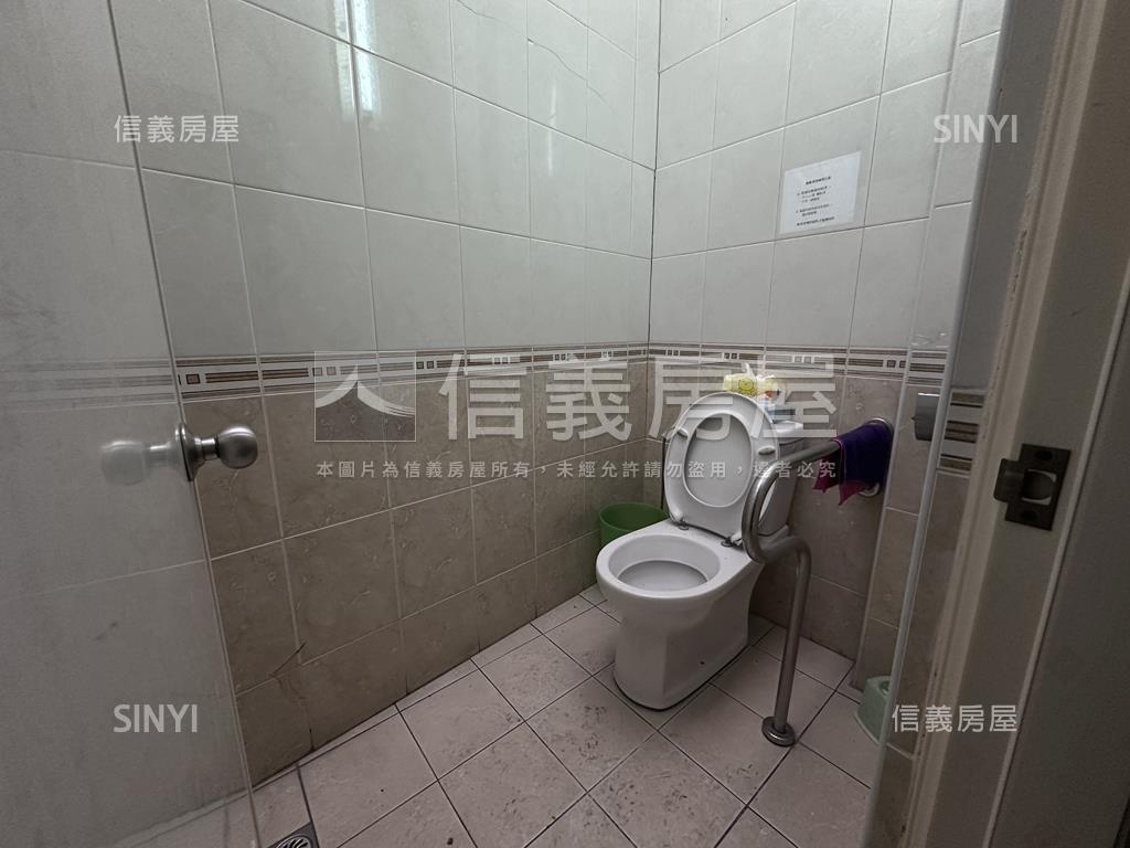 健康路南商家齊店面房屋室內格局與周邊環境
