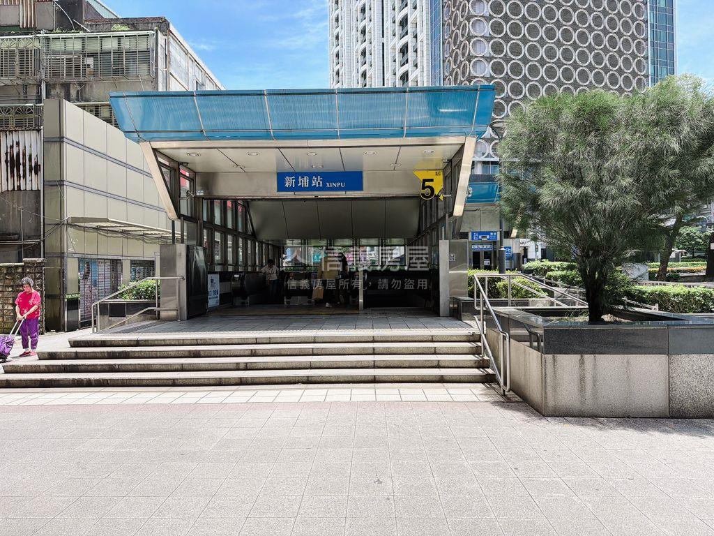 漢江春曉三房車位房屋室內格局與周邊環境