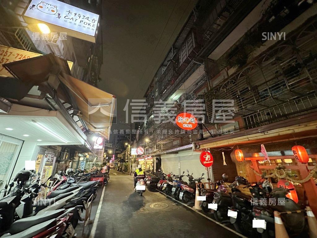 新埔雙捷運大面寬金店面房屋室內格局與周邊環境