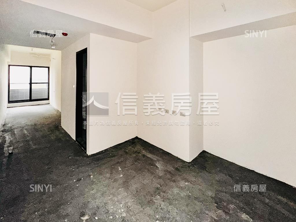 江翠站江南ｓｔａｒ加車位房屋室內格局與周邊環境